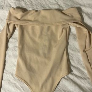 Pretty little thing off the shoulder bodysuit